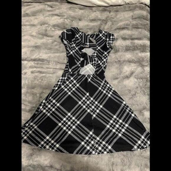 Charlotte Russe Plaid Skater Dress with Cut-Out Back - Picture 2 of 3